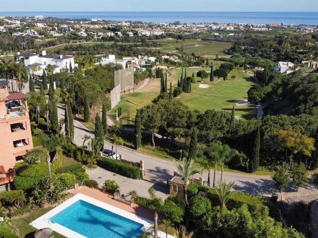 Ático en venta en La Alquería-El Paraíso, Costa del Sol Occidental