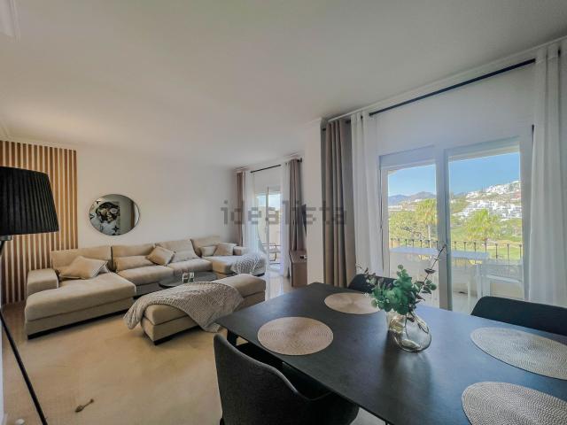 Dúplex en venta en Artola, Costa del Sol Occidental