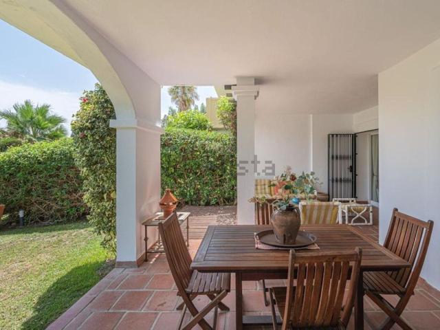 Piso en alquiler en Benahavís, Málaga