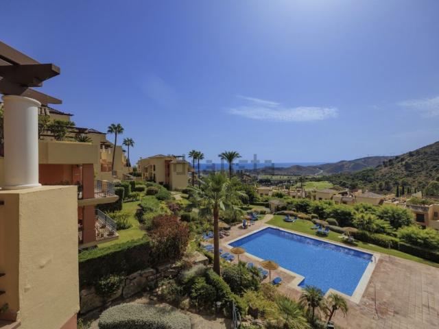 Dúplex en venta en La Torrecilla, Benahavís