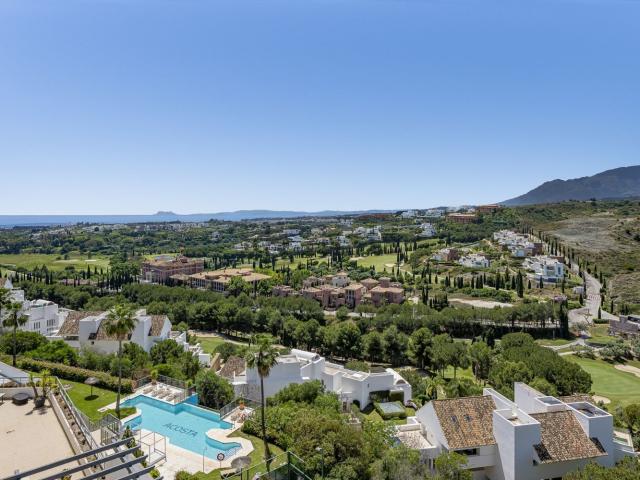 Ático en venta en La Alquería-El Paraíso, Costa del Sol Occidental