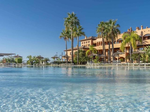 Piso en venta en La Alquería-El Paraíso, Costa del Sol Occidental