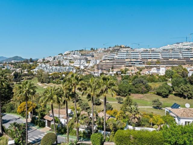Ático en venta en Artola, Costa del Sol Occidental