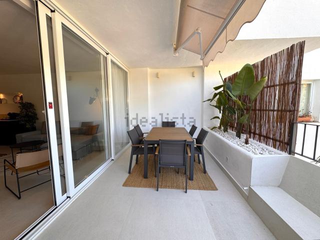 Dúplex en alquiler en Artola, Costa del Sol Occidental