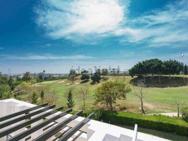 Ático en alquiler en Artola, Costa del Sol Occidental