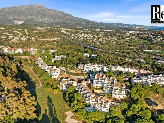 Dúplex en venta en Artola, Costa del Sol Occidental