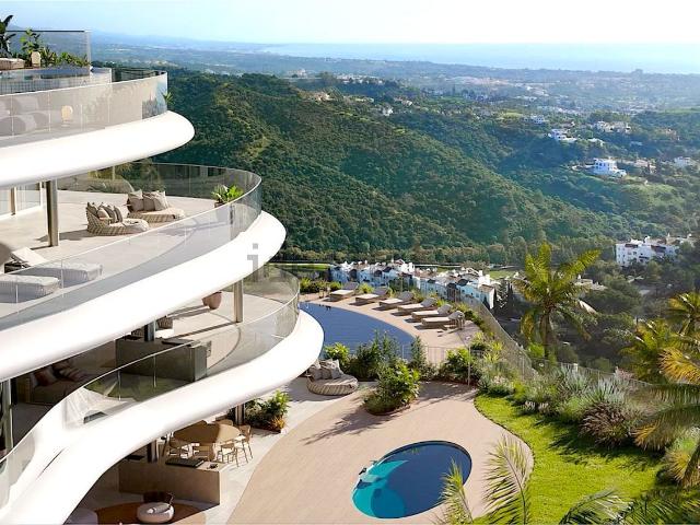Dúplex en venta en Artola, Costa del Sol Occidental