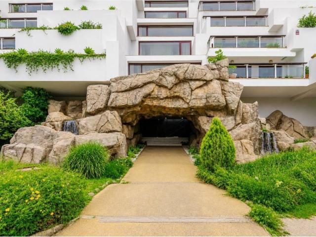 Piso en venta en Parque Botánico Las Lomas del Guadalmina, Costa del Sol Occidental