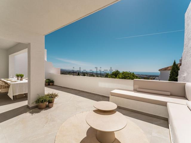 Dúplex en venta en Artola, Costa del Sol Occidental