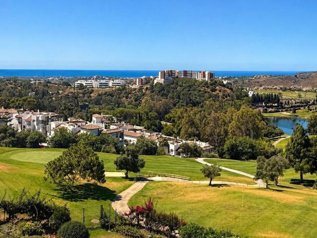 Ático en venta en Artola, Costa del Sol Occidental