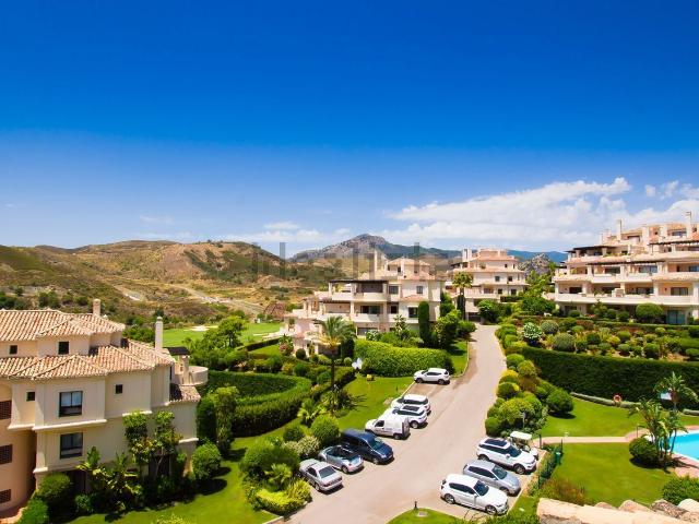 Ático en alquiler en Benahavís, Málaga