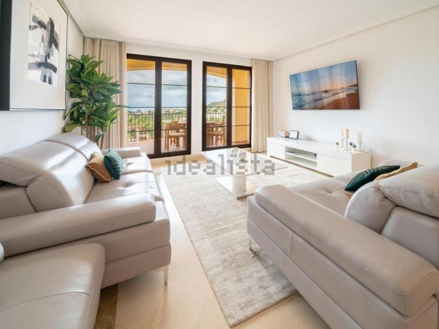 Piso en alquiler en Artola, Costa del Sol Occidental