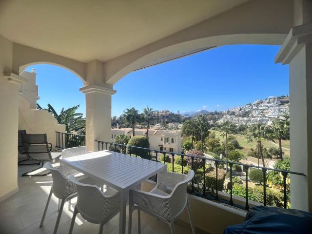 Ático en alquiler en Benahavís, La Quinta