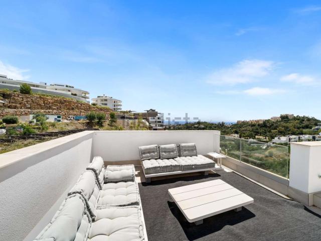 Ático en venta en Artola, Costa del Sol Occidental