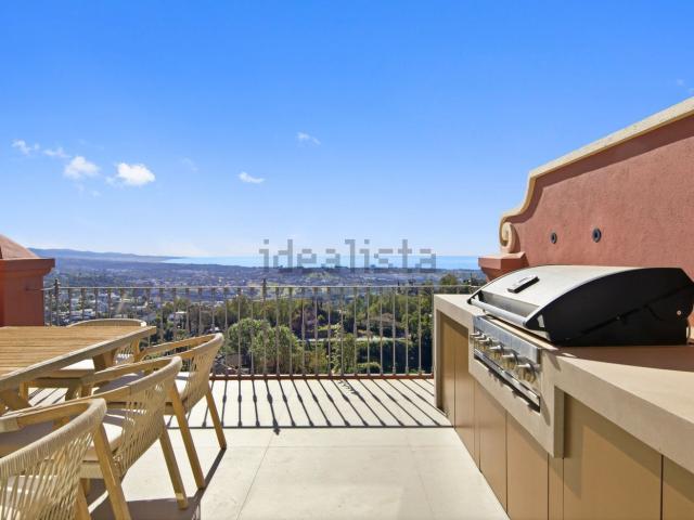 Dúplex en venta en Artola, Costa del Sol Occidental