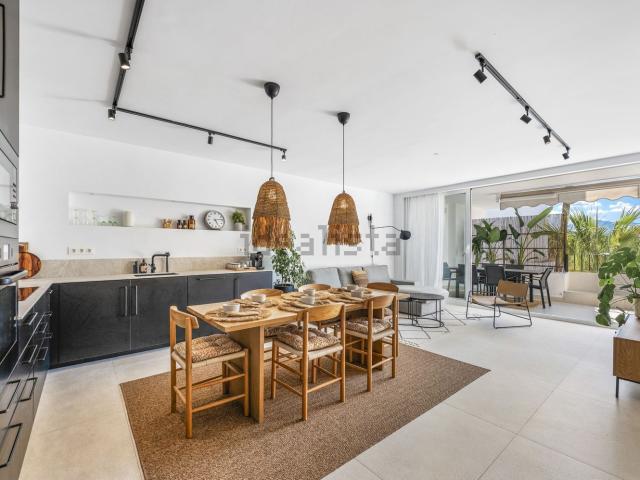 Dúplex en alquiler en Artola, Costa del Sol Occidental