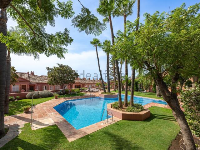 Dúplex en venta en Artola, Costa del Sol Occidental