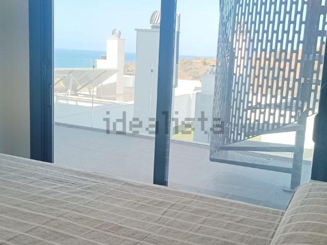 Ático en alquiler en Benajarafe, La Axarquía