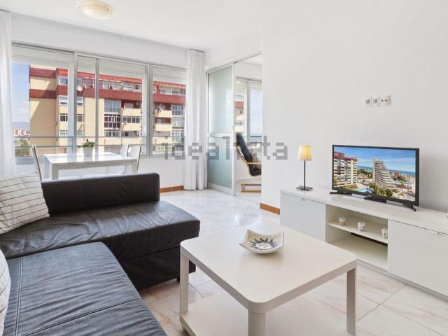 Piso en venta en Arroyo de la Miel-Benalmádena Costa, Benalmádena