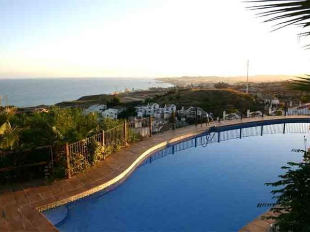 Dúplex en alquiler en La Capellanía, Costa del Sol Occidental