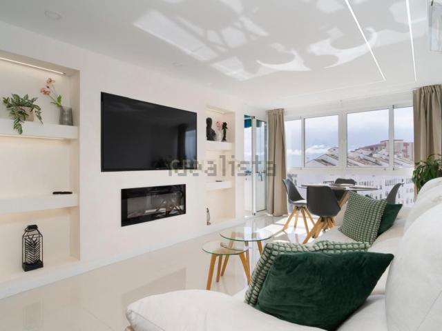 Piso en venta en Arroyo de la Miel-Benalmádena Costa, Costa del Sol Occidental