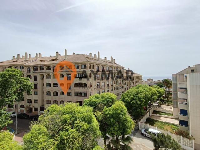 Piso en venta en Arroyo de la Miel-Benalmádena Costa, Costa del Sol Occidental
