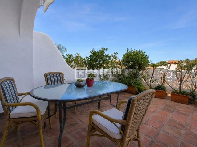 Dúplex en venta en La Perla-Torremuelle, Costa del Sol Occidental