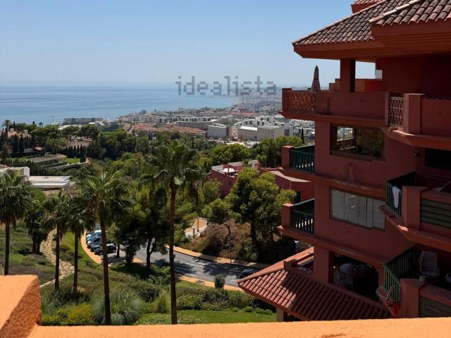 Ático en alquiler en La Capellanía, Costa del Sol Occidental