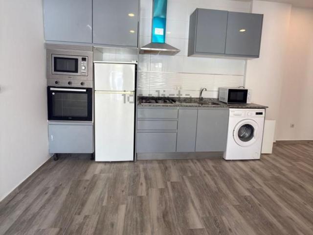 Piso en venta en Arroyo de la Miel-Benalmádena Costa, Costa del Sol Occidental
