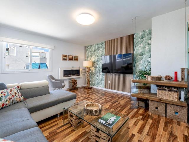 Piso en venta en Arroyo de la Miel-Benalmádena Costa, Costa del Sol Occidental