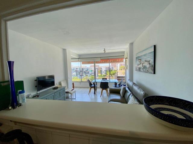 Piso en venta en Arroyo de la Miel-Benalmádena Costa, Costa del Sol Occidental
