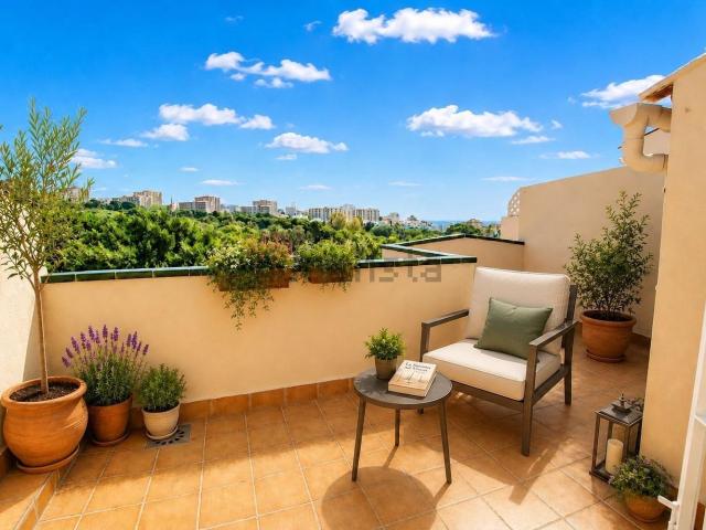 Dúplex en venta en Arroyo de la Miel-Benalmádena Costa, Costa del Sol Occidental
