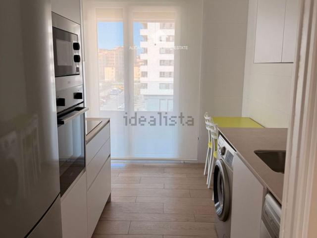 Piso en alquiler en Benalúa, Alicante