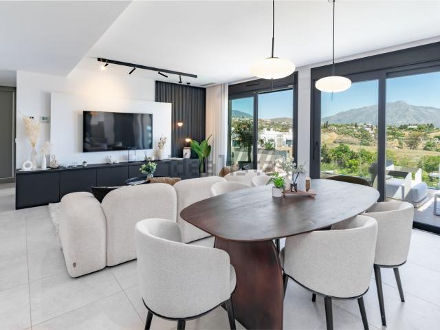 Dúplex en venta en Urbanización Márquez de Atalaya, Costa del Sol Occidental