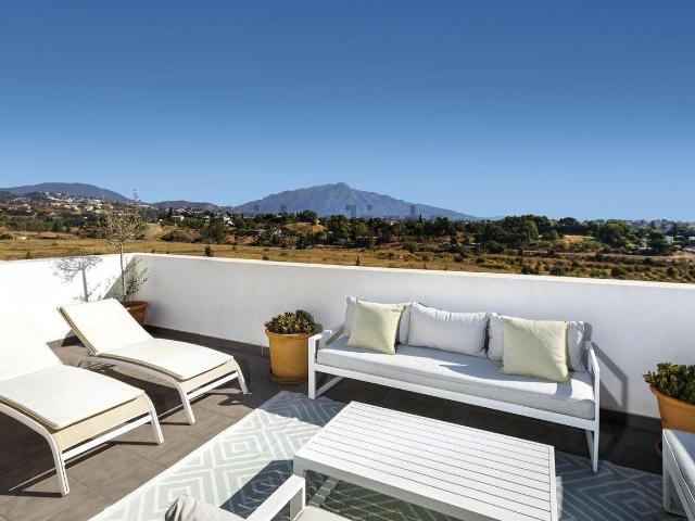 Ático en venta en Urbanización Márquez de Atalaya, Costa del Sol Occidental