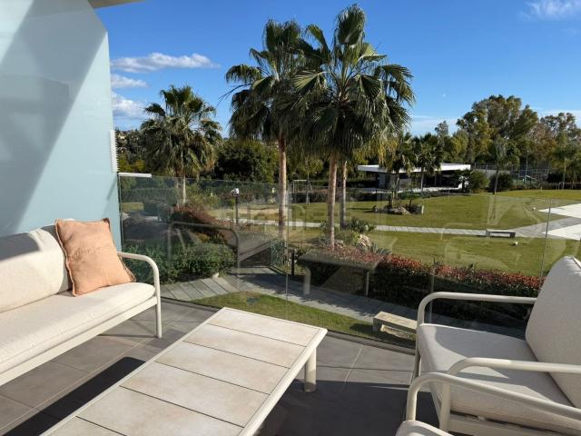 Piso en alquiler en Urbanización Márquez de Atalaya, Costa del Sol Occidental