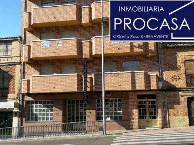 Piso en venta en Benavente, Castilla y León