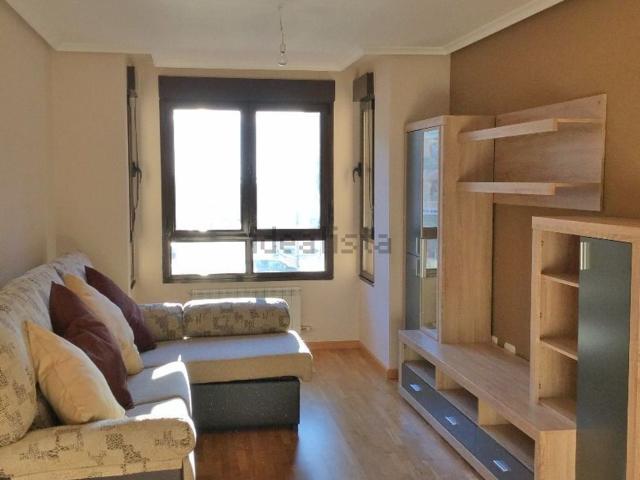 Piso en venta en Benavente, Castilla y León