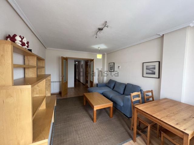 Piso en venta en Benavente, Castilla y León