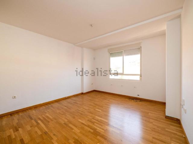 Piso en venta en El Pinar, Benavente