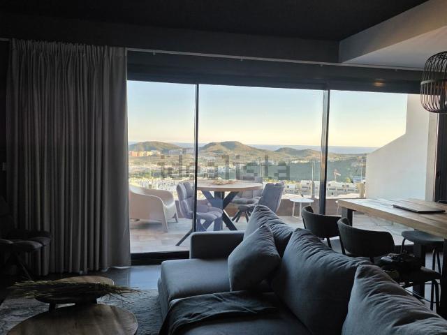 Dúplex en alquiler en Ponent, Benidorm