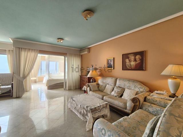 Piso en venta en la Cala de Finestrat, la Marina Baixa