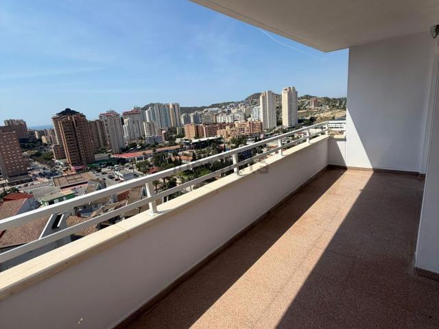 Piso en venta en la Marina Baixa, Valencia