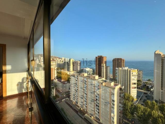 Ático en alquiler en Llevant, Benidorm