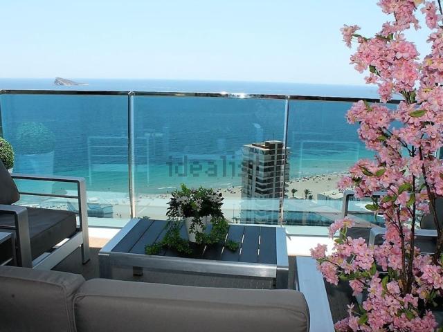 Piso en alquiler en Benidorm, la Cala