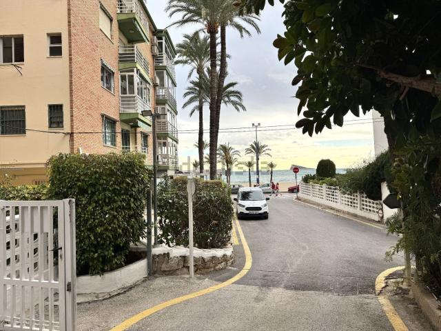 Piso en alquiler en Benidorm, la Cala