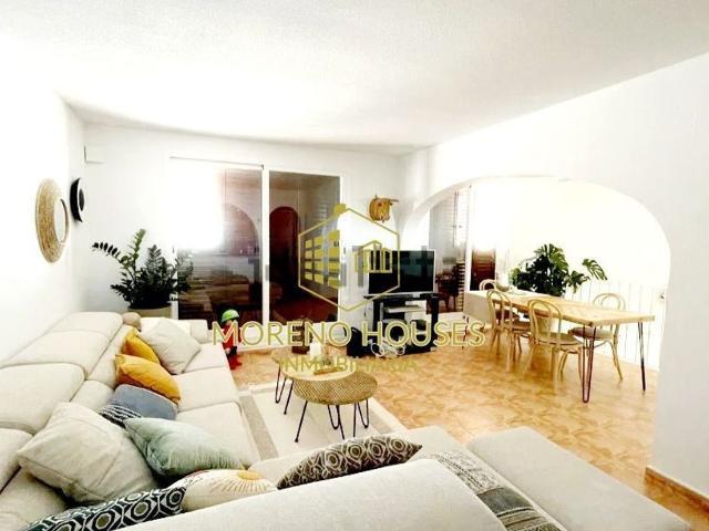 Dúplex en alquiler en Pueblo Panorama, Benitachell