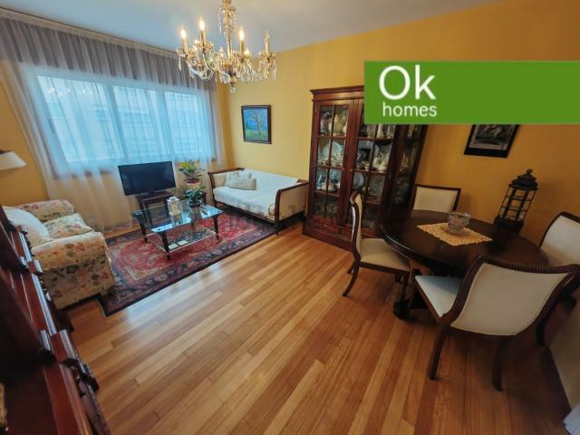 Piso en venta en Betanzos, Galicia