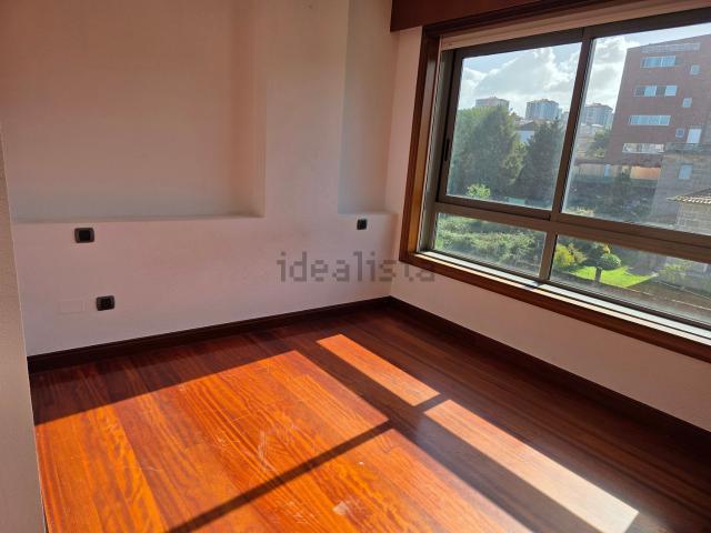 Dúplex en venta en Pardaíña, Vigo