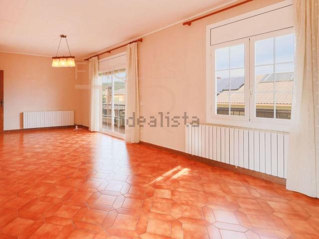 Piso en venta en Breda, Girona